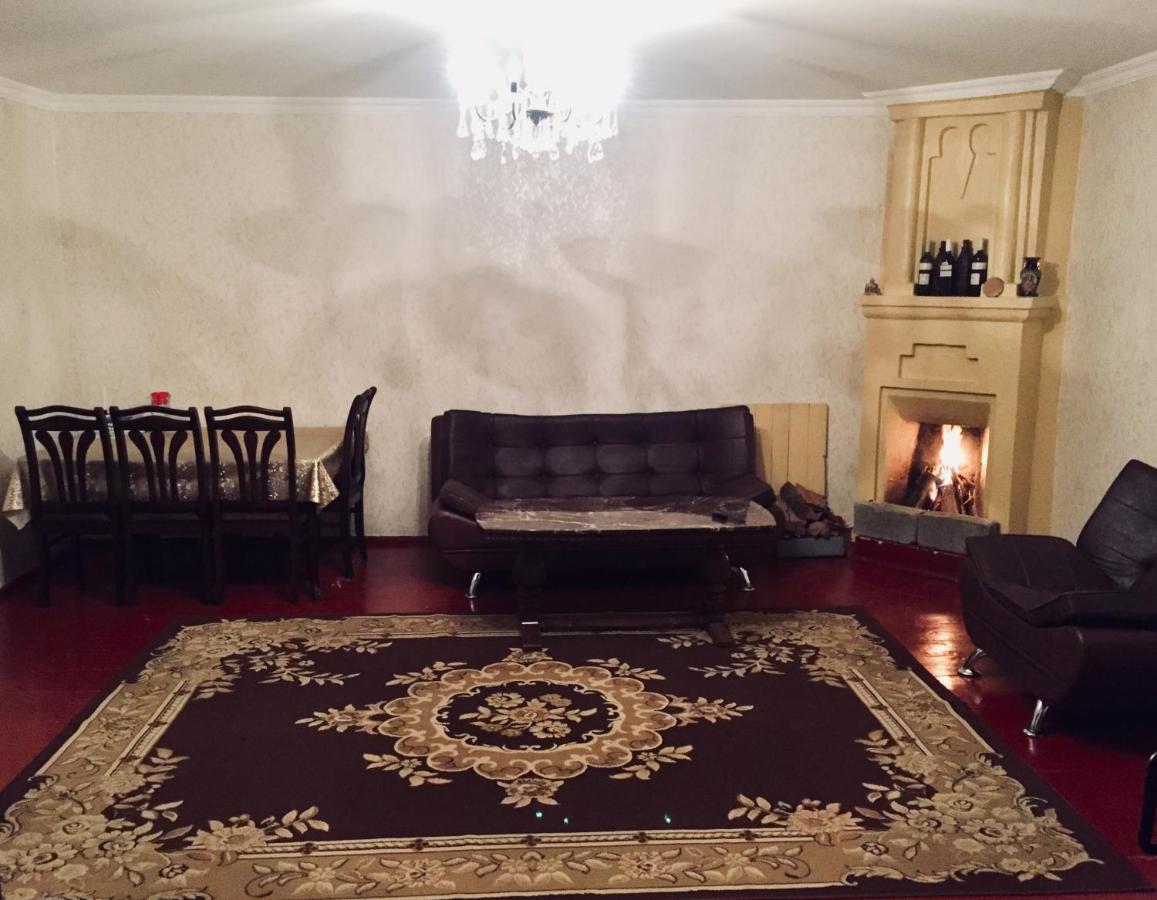 Butichi Guest House Chiatura Exterior foto